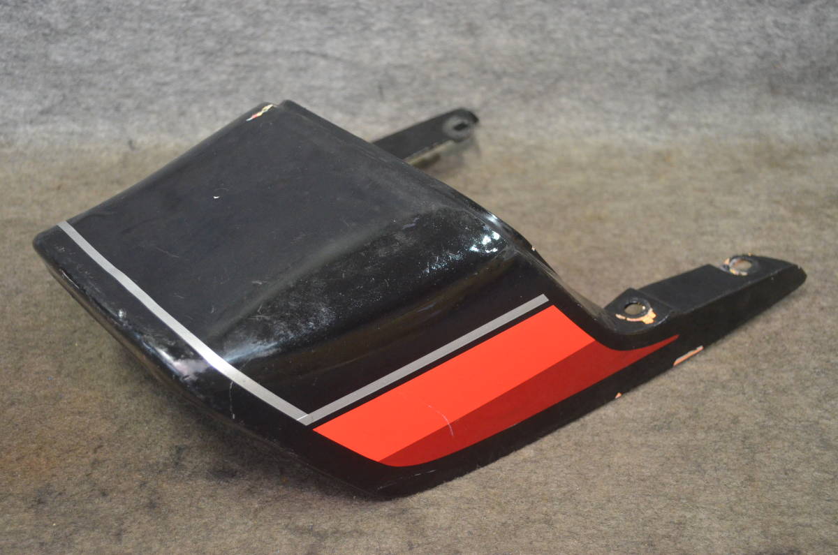 Y23-0417 YAMAHA XJ400/D用 純正テールカウル 品/XJ400テールカウル