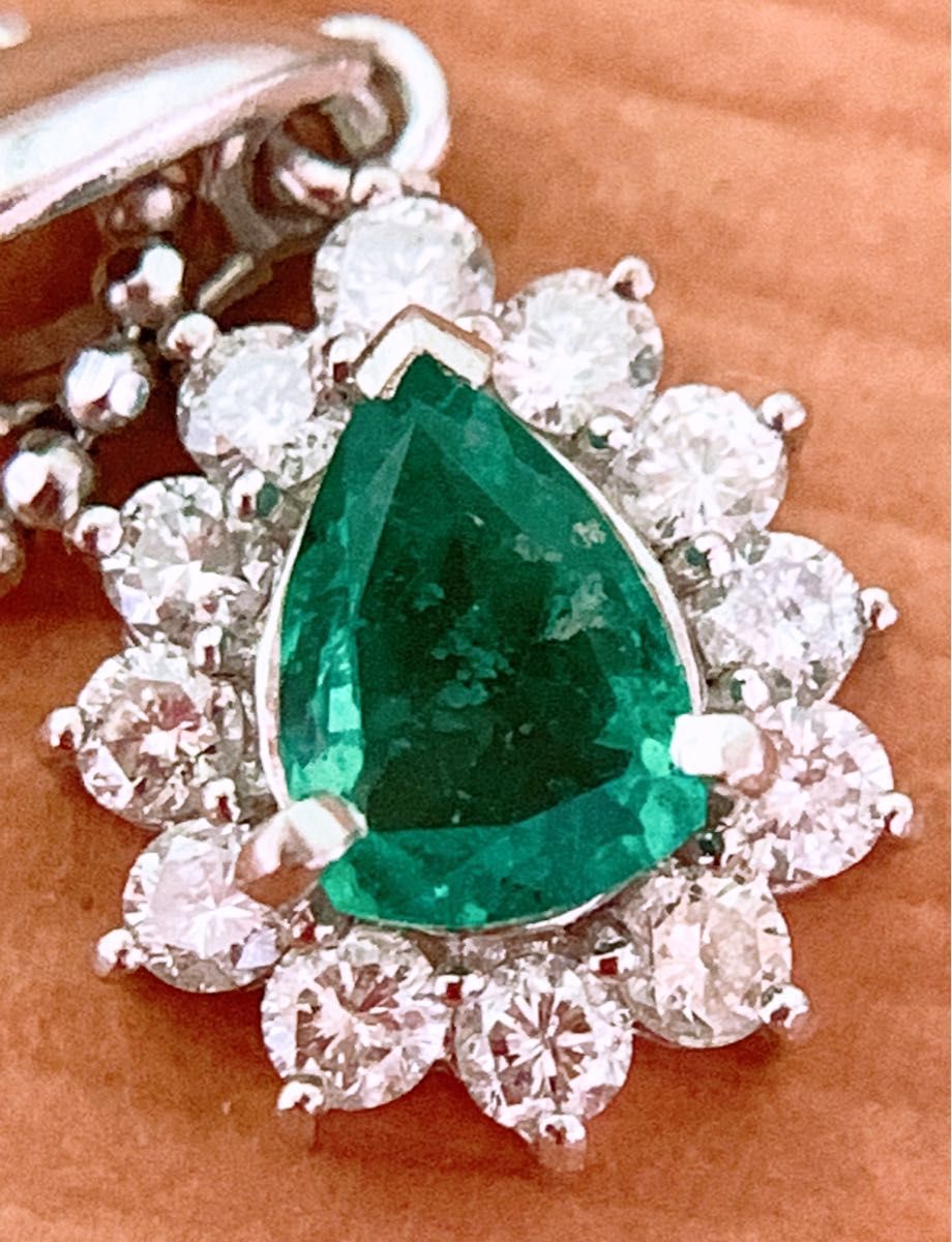 発色綺麗❣️計0.86CT✨プラチナエメラルドダイヤネックレストップ ハート-