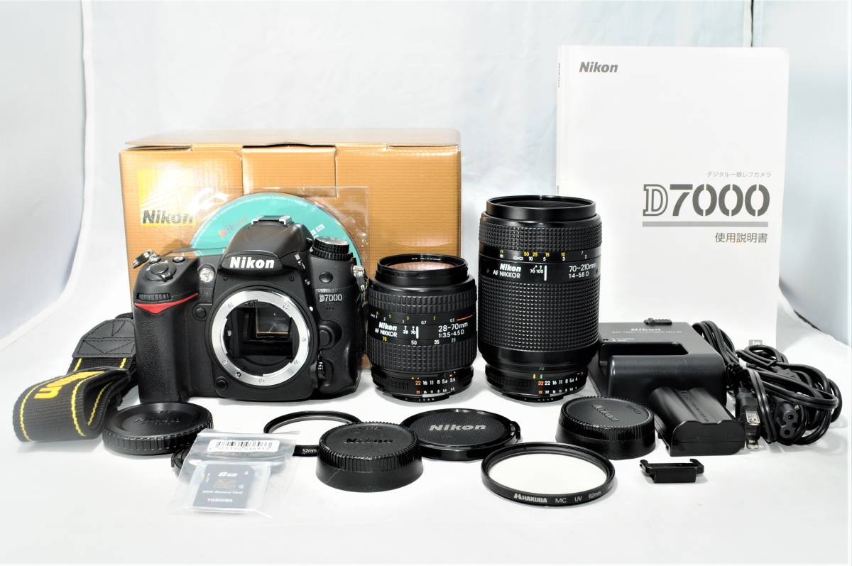 ☆箱付美品☆ ニコン Nikon デジタル一眼レフカメラ D7000 ダブル