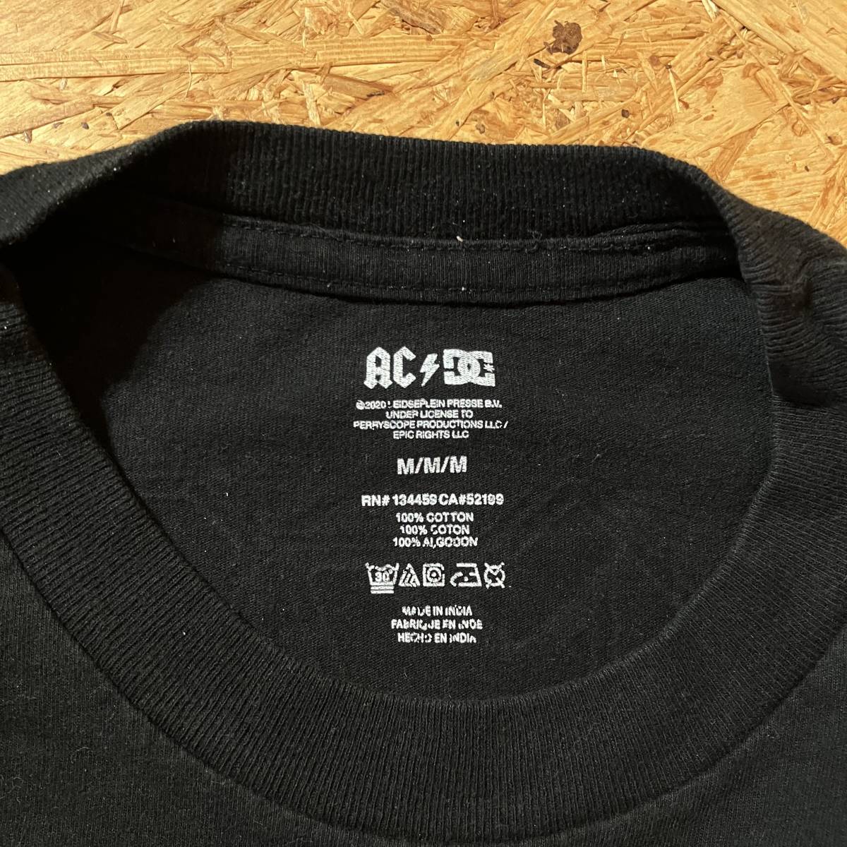 AC/DC DC SHOES 半袖 Tシャツ M コラボ 別注 限定 BACK IN BLACK_画像4