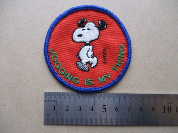 [ б/у ]70s Snoopy нашивка выше like/ Familia determined PEANUTS ATCH Peanuts SNOOPY Vintage JOGGING IS MY THING S95