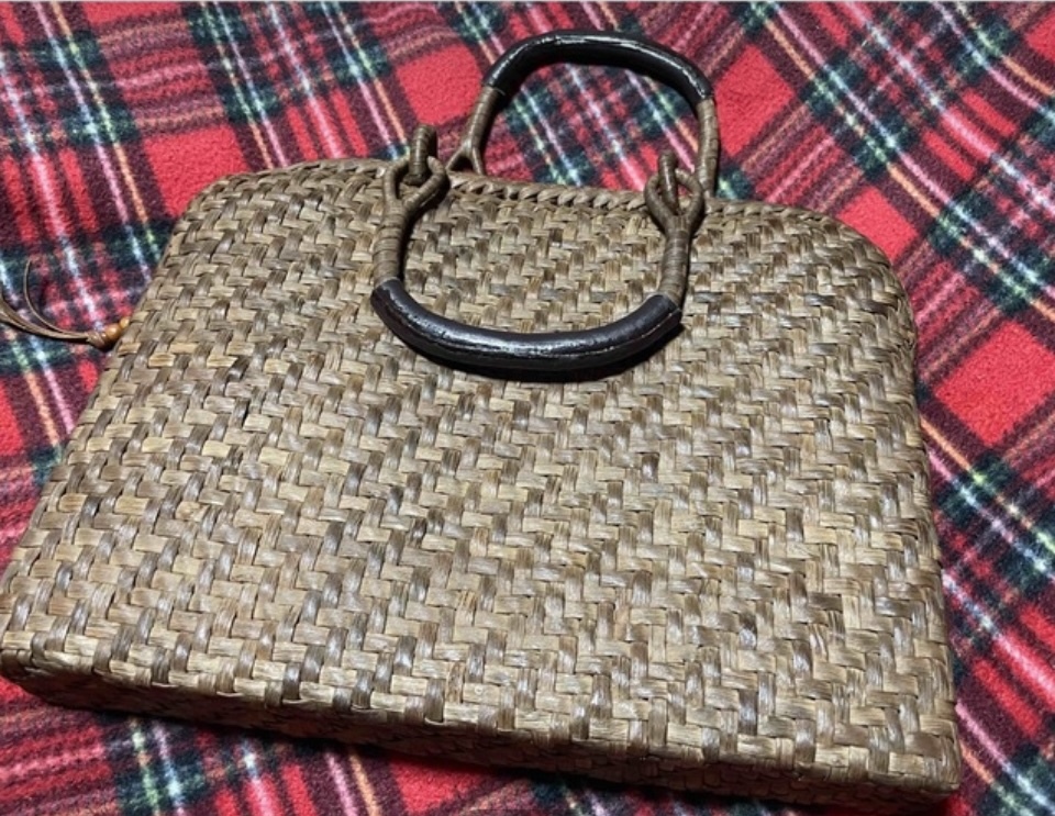 美品 山葡萄バッグ やまぶどうバッグ 山葡萄ビジネスバッグA4可