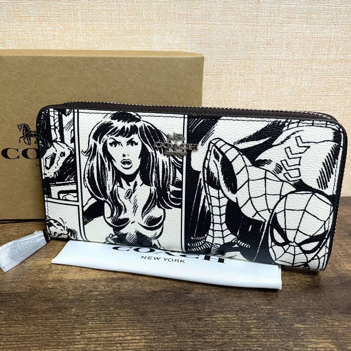 Yahoo!オークション - 新品 COACH コーチ F3477 マーベル コラボ ス...