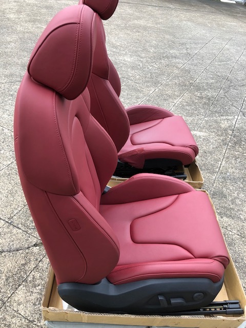 [ beautiful goods ] Audi R8 original seat 