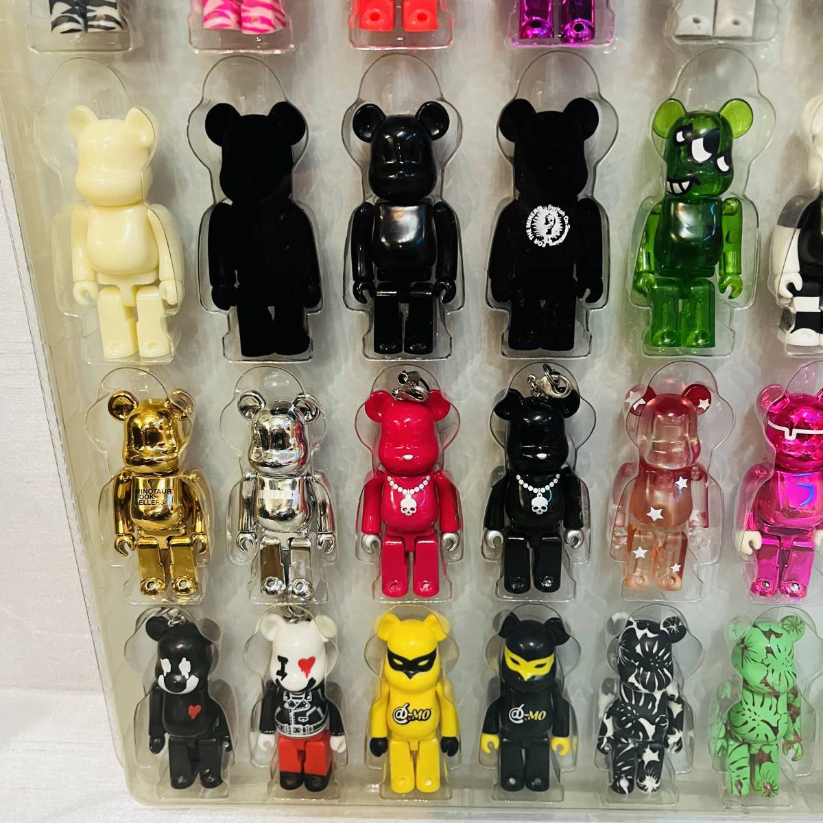 ○23 メディコムトイ BE@RBRICK ベアブリック ディスプレー ブリスター