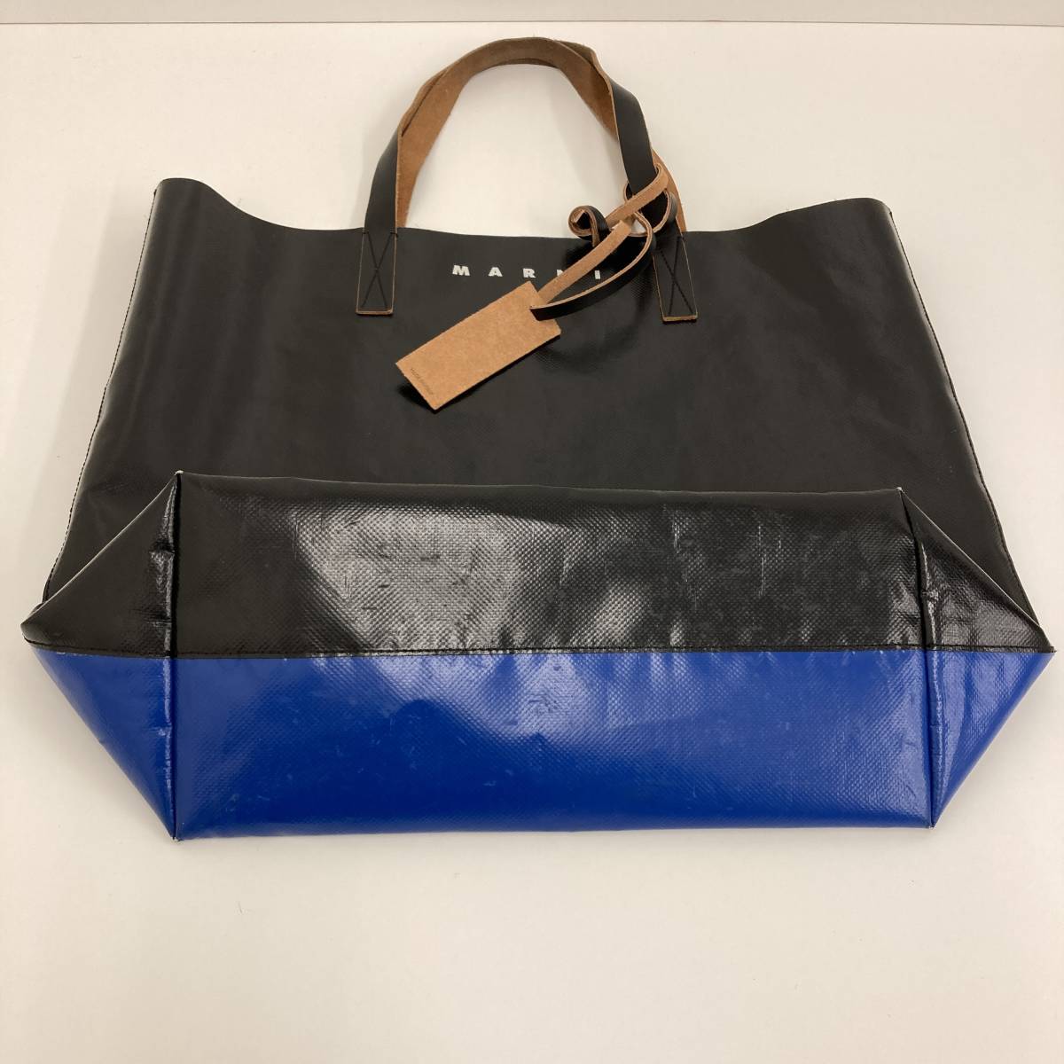 MARNI マルニ TRIBECA バイカラー ショッピングバッグ トートバッグ PVCレザー ブラック ブルー トライベッカ カバン 鞄 かばん 2090424_画像10