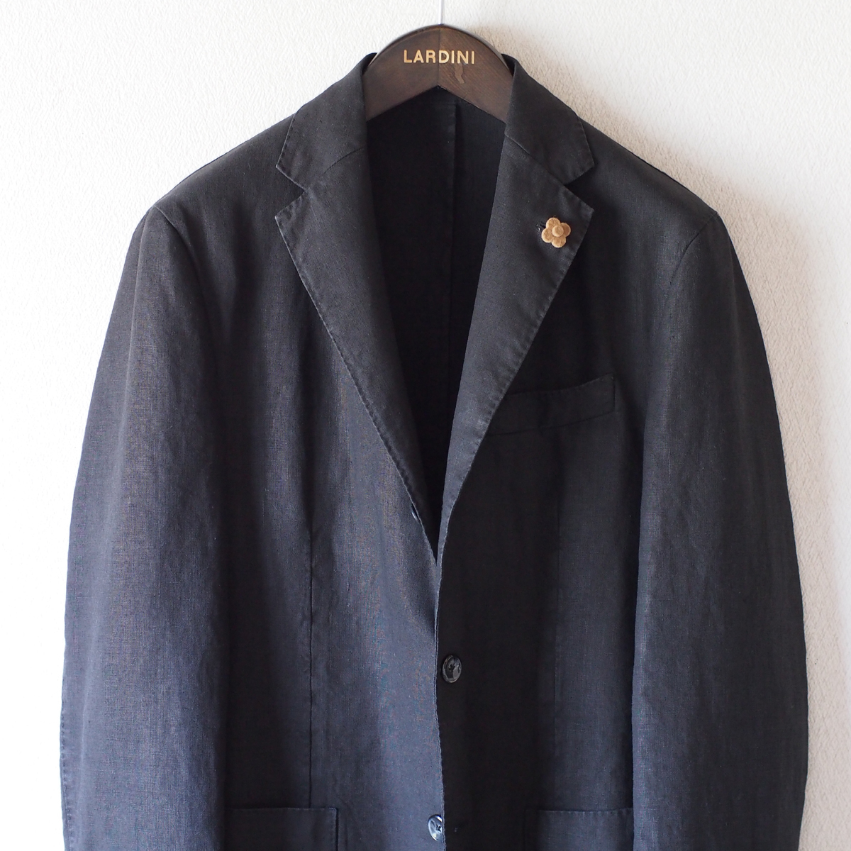新ロゴ ブートニエール付 48 LARDINI Black Linen Jacket ラルディーニ