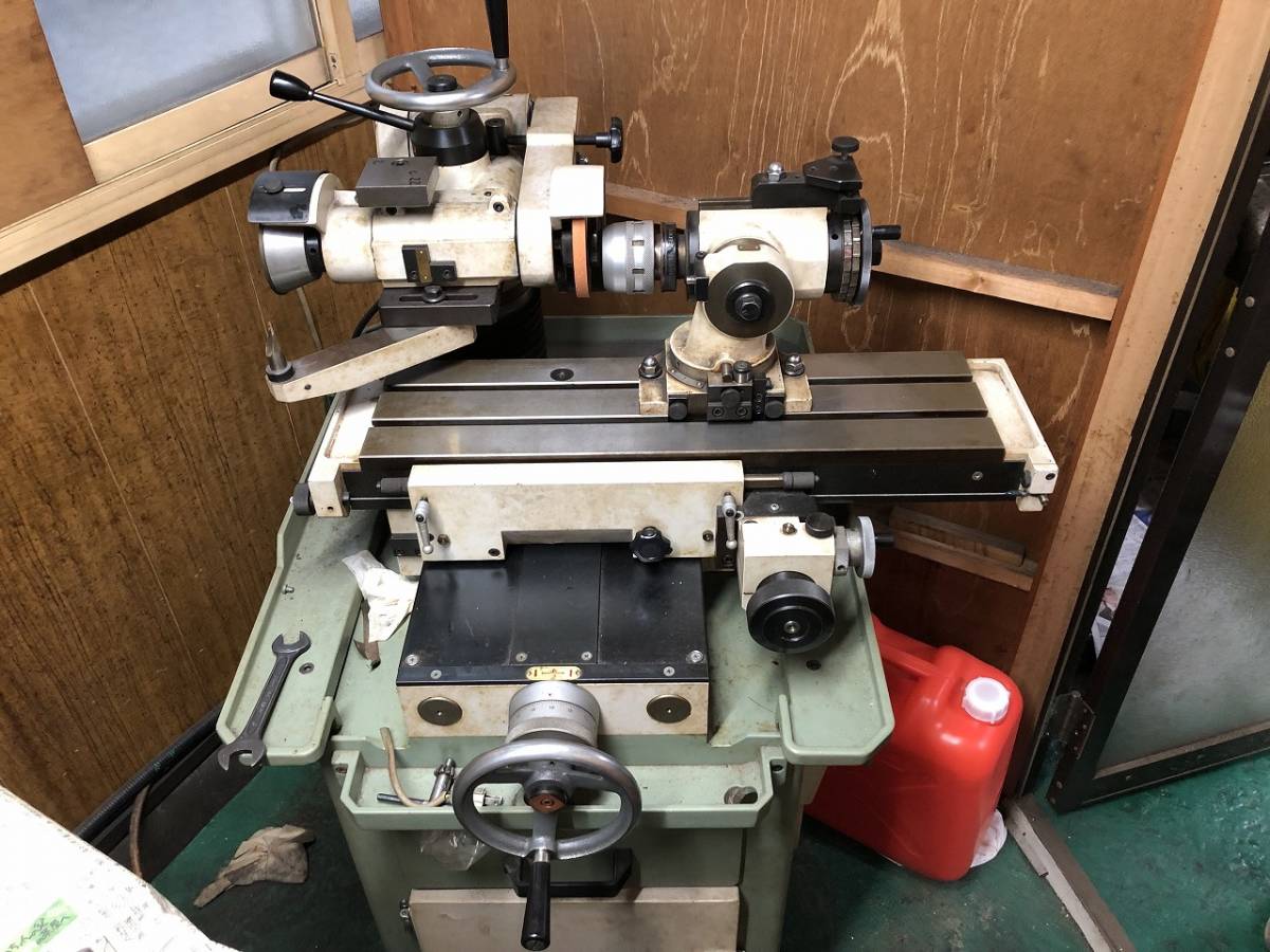 伊藤製作所 万能工具研削盤 ダイヤペット DP-520 工具、DIY用品 伊藤製作所 万能工具研削盤 ダイヤペット DP-520 工具、DIY用品