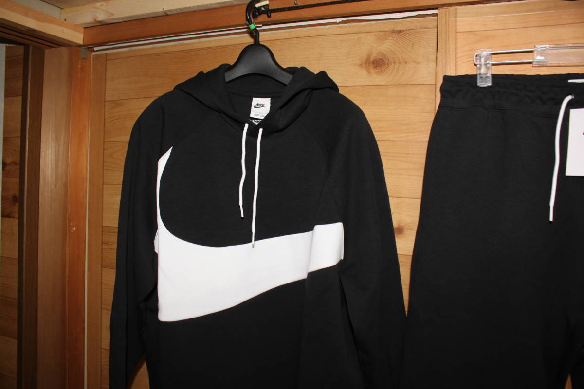 未使用ナイキNIKE メンズ2XL 黒白 ビッグスウォッシュ テック 未使用ナイキNIKE メンズ2XL 黒白 ビッグスウォッシュ テック