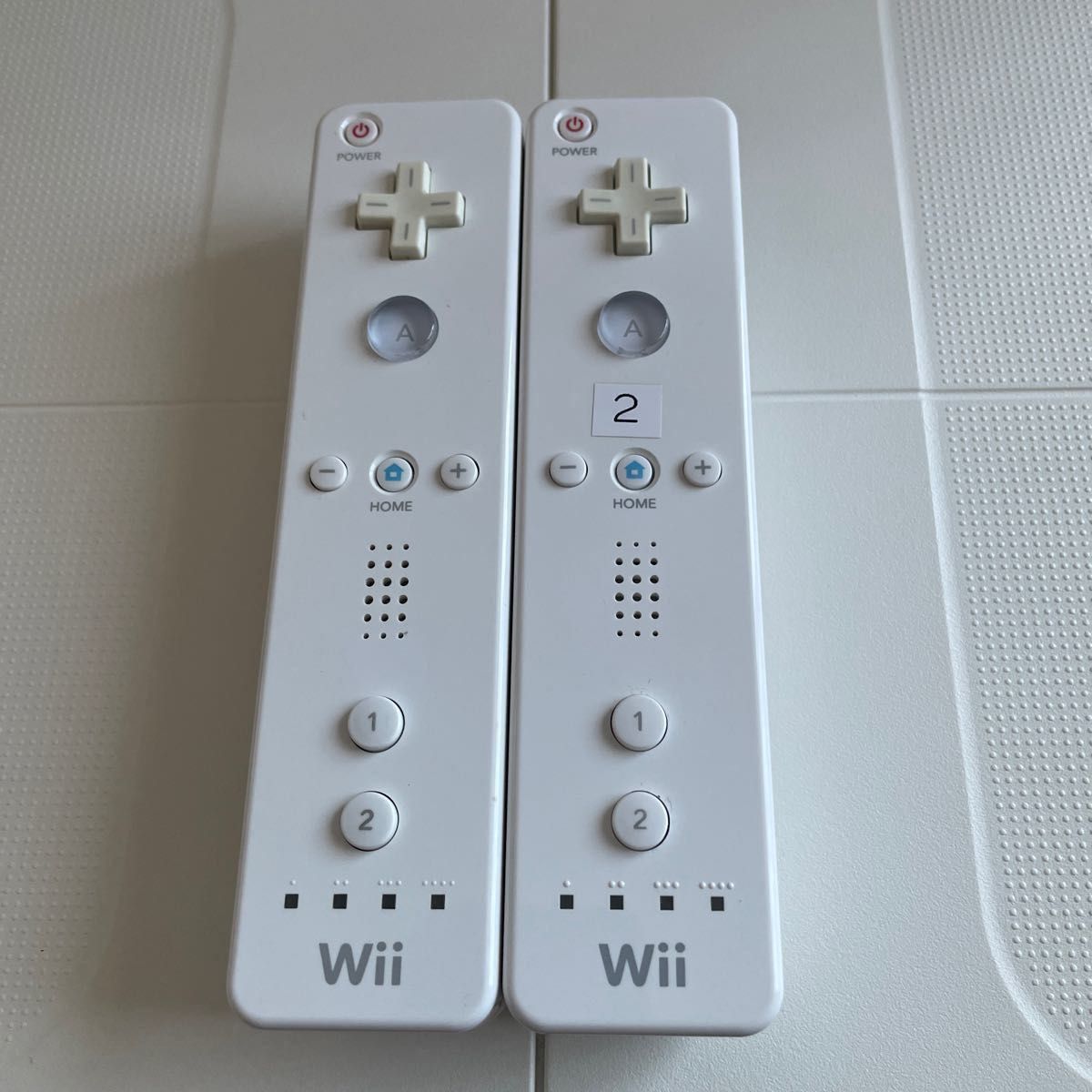 任天堂 Wii 本体フルセットにプラス                       Wii Fit /ソフト/他ソフトおまけ多数