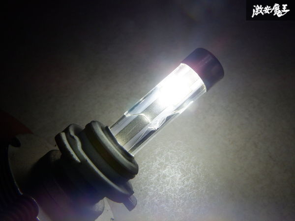 保証付 点灯OK 社外品 メーカー不明 LEDバルブ ホワイト ２個セット バルブ形状等詳細不明 わかる方どうぞ！ 棚B6Aの画像8