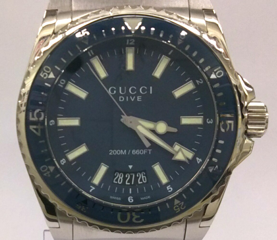 GUCCI DIVE YA136203 15271250 メンズ腕時計 クォーツ 箱 説明書 青文字盤 店舗受取可