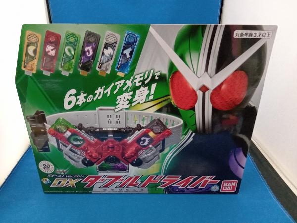 未開封品　仮面ライダー 変身ベルト ver.20th DXダブルドライバー_画像1