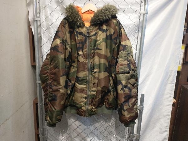 古着 CAMOUFLAGE MILITARY C4 JACKET 3XL 中綿 オーバーサイズ ダウンジャケット ミリタリージャケット 迷彩 店舗受取可