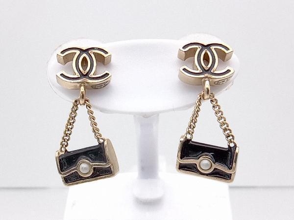 CHANEL／B13B／バッグモチーフ／ピアス - ブランドアクセサリー