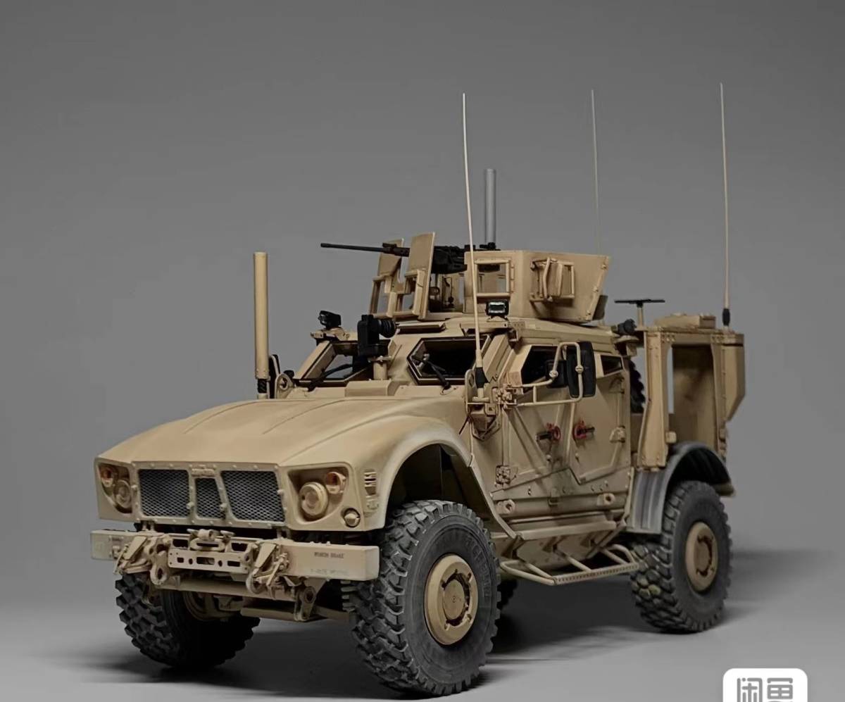 1/35スケール アメリカ MATV 歩兵装甲車 内部構造改造塗装済完成品