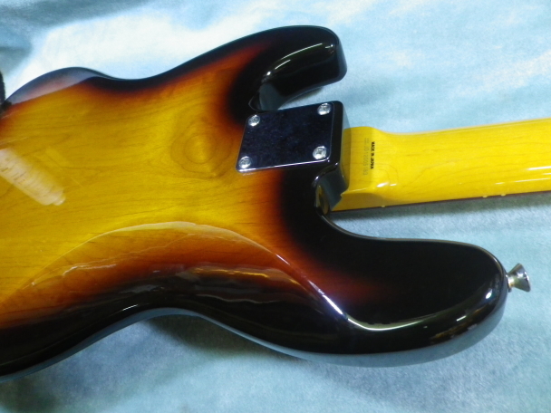 ☆ レア Fender JAPAN JB62M ミディアムスケール 美品 ジャズベース