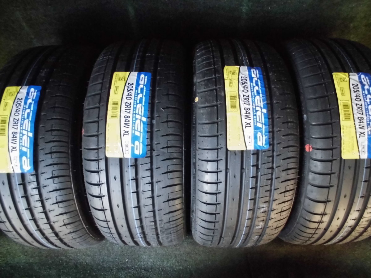 205/40R17 4本セット アクセレラ PHI-R 未使用品 accelera 沖縄県