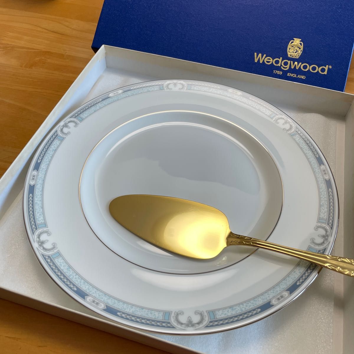 WEDGWOOD ウェッジウッド 27cm プレート 箱付き