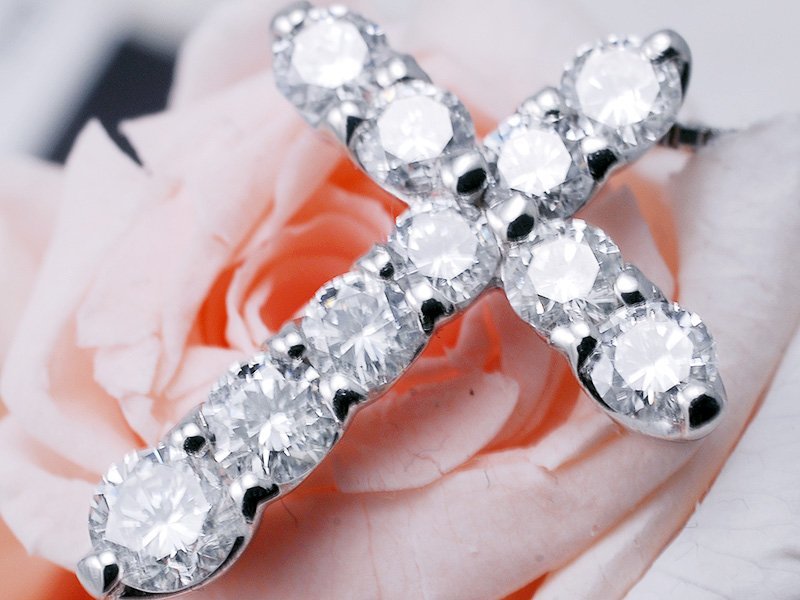 1円スタート 定価260万 透明感のすばらしい 1.040ct 天然ダイヤ