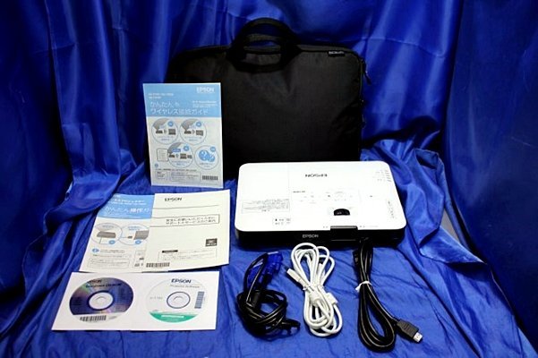 ★輝度3200lm/52h・0h★ EPSON/エプソン 液晶プロジェクター ★EB-1785W/CDソフト・ガイド・HDMI・USB・VGAケーブル&付き★ 44106Y_画像1