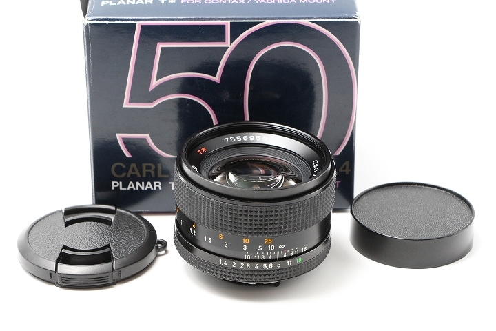 新発売】 ☆極上品☆CONTAX Carl Zeiss PlanarT* 50mm F1.4 ヤシカ