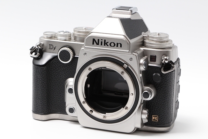 ☆極上品☆Nikon Df ボディ シルバー ☆極上品☆Nikon Df ボディ シルバー