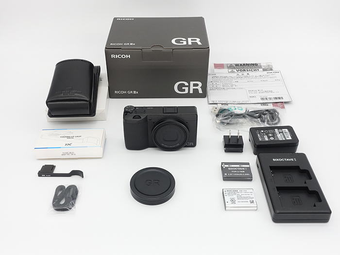 レビュー投稿で選べる特典 【美品】RICOH GRⅢx | giulianacividanes