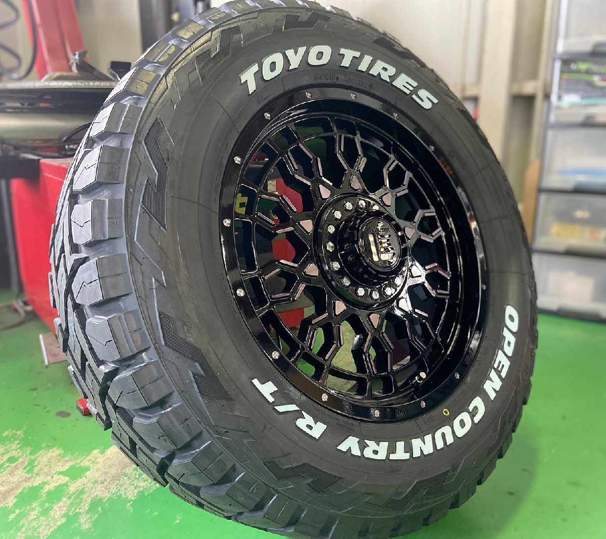 CX8 デリカ RAV4 エクストレイル アウトランダー 18インチ タイヤホールセット PreDator プレデター TOYO オープンカントリー RT 225/60R18_画像8