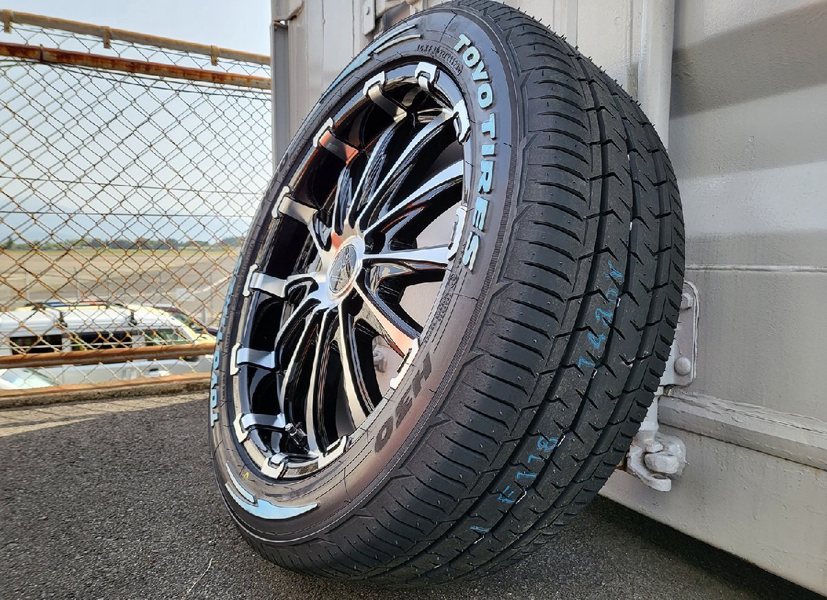 タイヤホイールセット 18インチ 新品 4本セット 225/50R18 BD12 200系ハイエース New TOYO H30 ホワイトレター_画像8