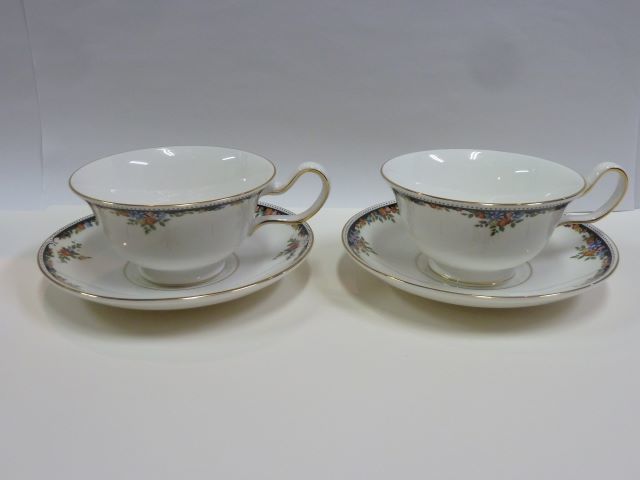 新品 美品 □ WEDGWOOD □ ペアティーカップ＆ソーサー/2客セット