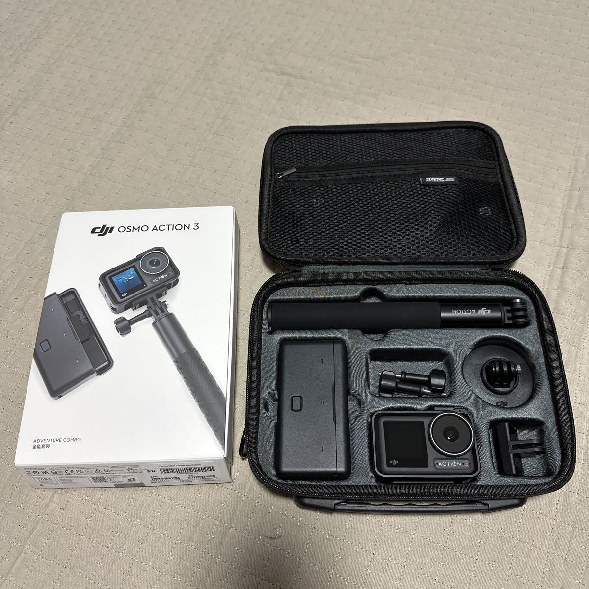 送料込み　ほぼ未使用　dji osmo action 3 アドベンチャーコンボ（オマケ付き）