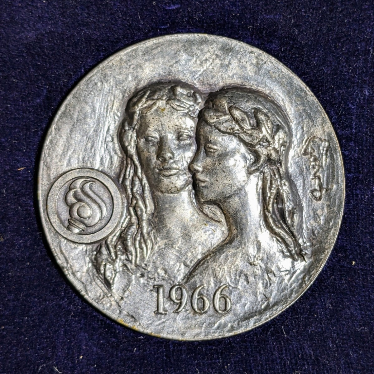 第21回国民体育大会 記念メダル 大分県 昭和41年 1966年 昭和レトロ当時物の画像1