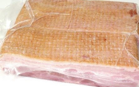  valuable . refrigeration goods!! cheap!! special selection superior article!! business use li tenor bacon block ( approximately 2 kilo ) BBQ/ barbecue / business use / economical / large amount / tilt retainer 
