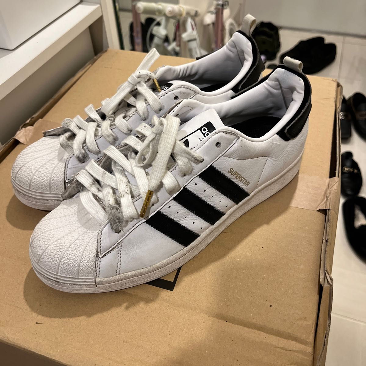 adidas アディダススーパースター SUPER STAR WHITE 50周年記念 adidas アディダススーパースター SUPER STAR WHITE 50周年記念