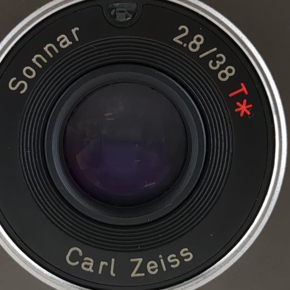 CONTAX T2 コンパクトフィルムカメラ CR123A 35mm対応 2.8 108739