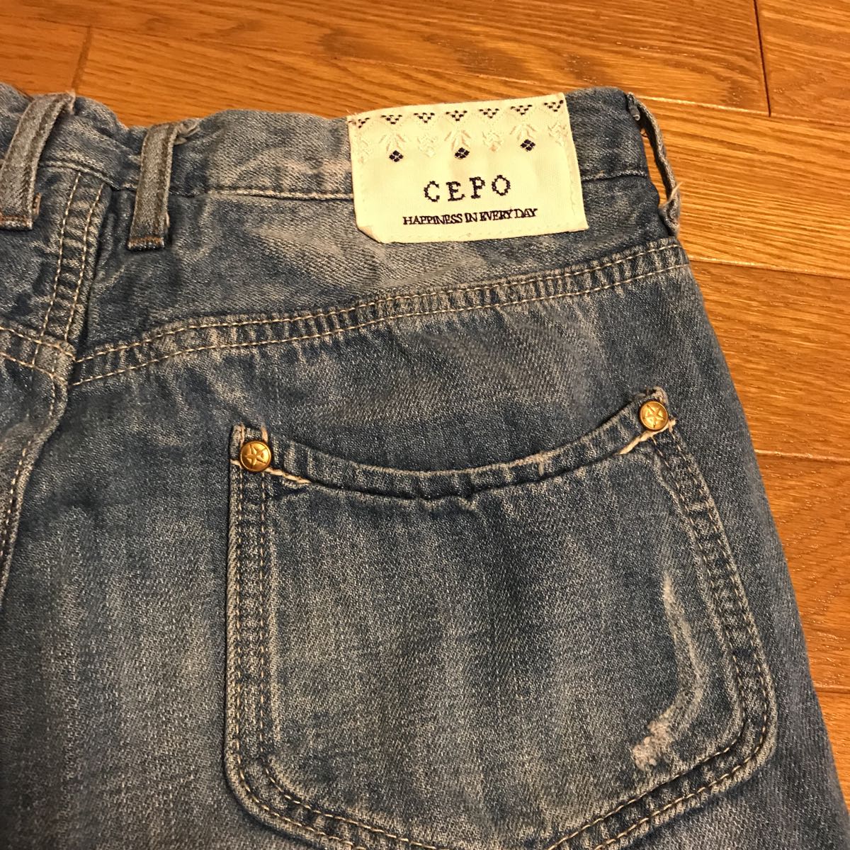 値下げ！ cepo セポ クロップド デニムパンツ S ブルー ダメージ、ステッチ_画像5