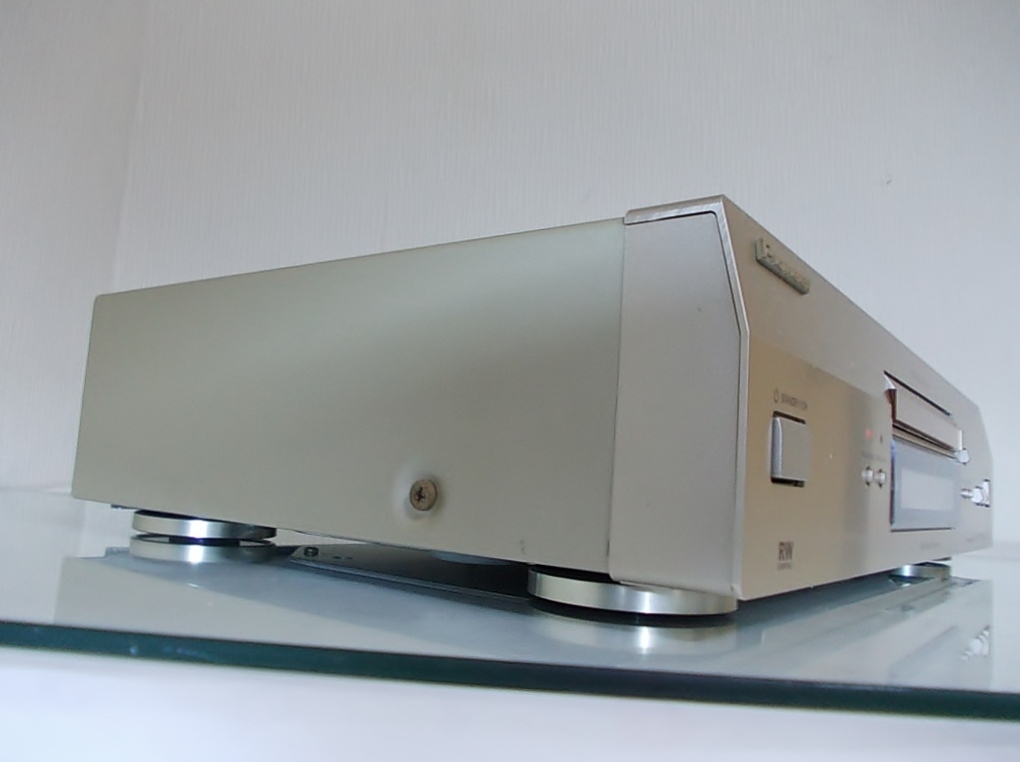Pioneer DV-S757A Pioneer SACD/DVD/CD player 