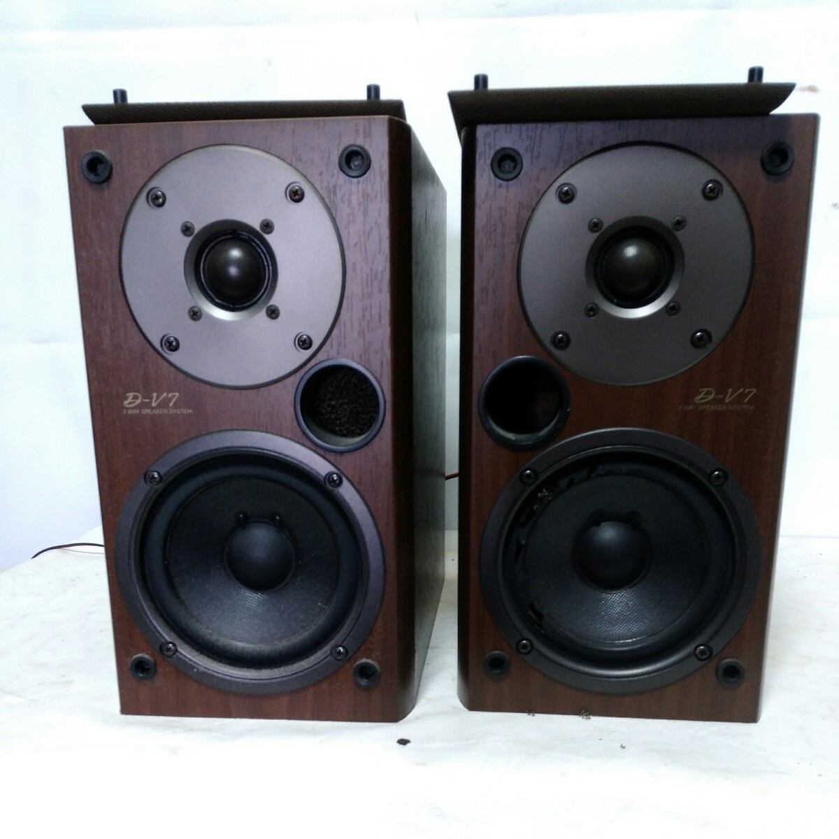送料無料(2M952)ONKYO オンキョー D-V7 スピーカー|Yahoo 送料無料(2M952)ONKYO オンキョー D-V7 スピーカー|Yahoo