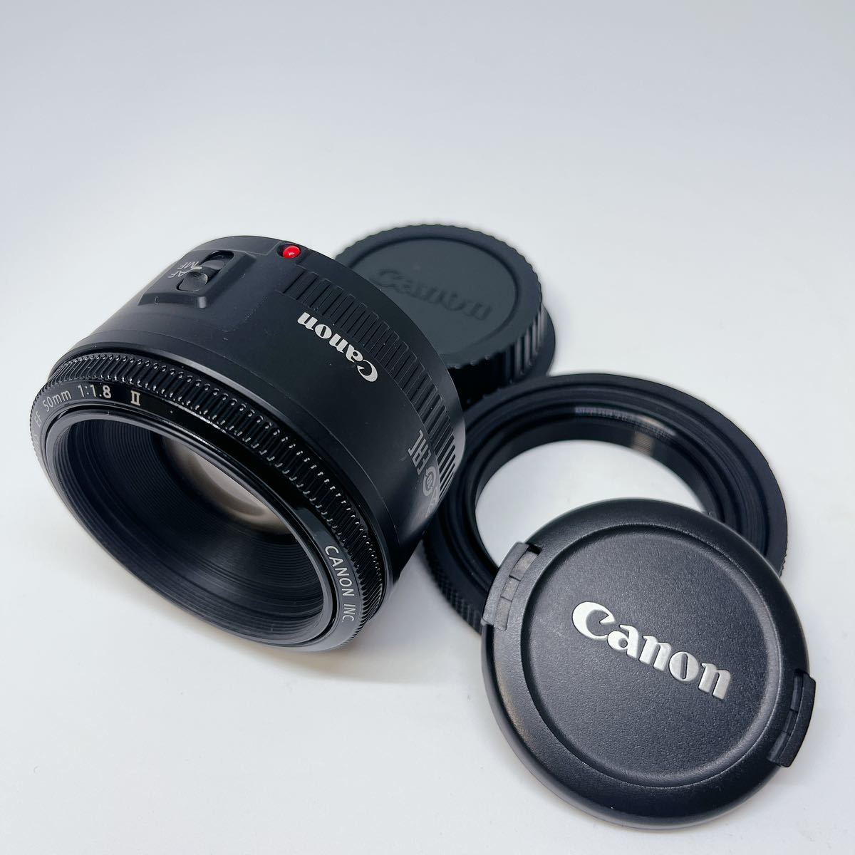 ギフト】 極上品＊CANON LENS EF 50mm 1:1.8 単焦点レンズ フード付き