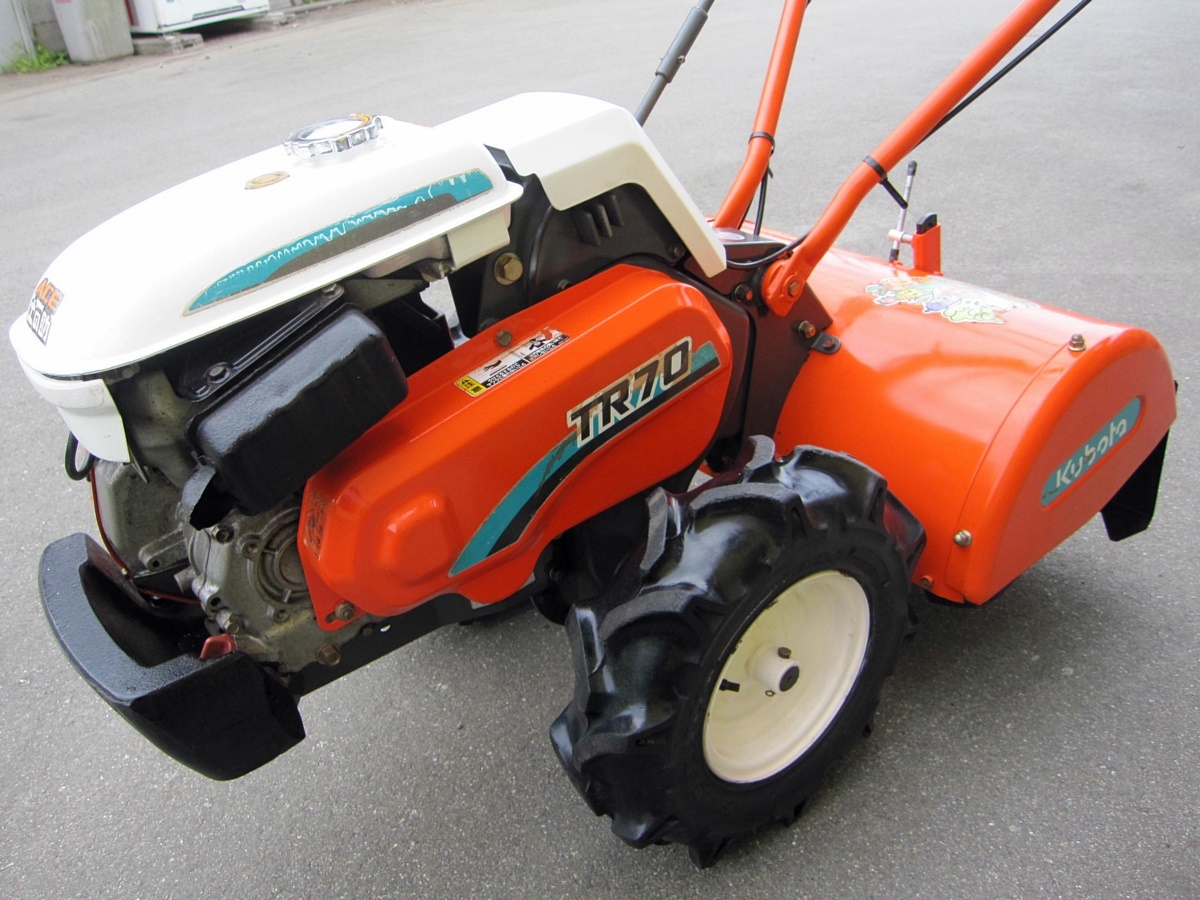 激安価格 耕運機 クボタ TR7000 6.2ps 爪正転/逆転 操作かんたん 動作