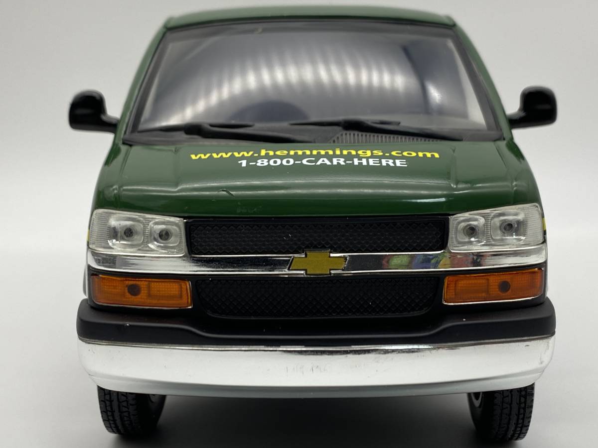 某メーカー バン エクスプレス シボレー 1/25 Express Chevrolet Hemmings / 乗用車