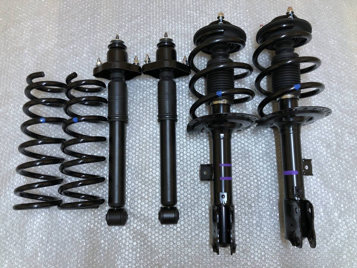 三菱デリカD5(LDH-CV1W)純正ショックアブソーバー(未使用品) Yahoo!オークション - 新車外し ミツビシ 三菱 CV1W デリカ D5