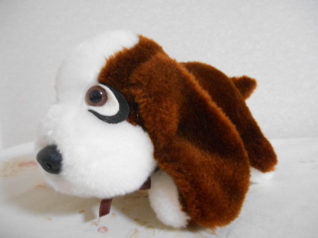  is shupapi- dog basset hound soft toy 