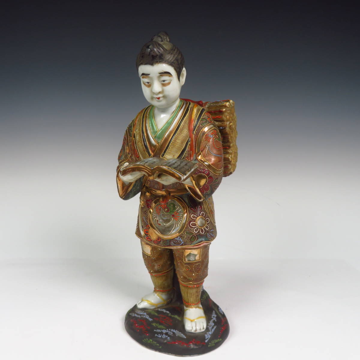 時代九谷焼金彩色絵二宮金次郎像細密細工骨董品古美術品高さ29cm