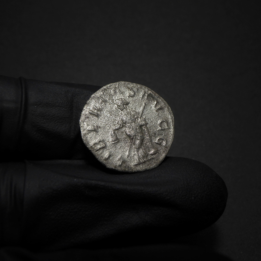 【古代ローマコイン】Trebonianus Gallus（トレボニアヌス・ガッルス）クリーニング済 シルバーコイン 銀貨 アントニニアヌス(Au7Htfk2N7)_画像8