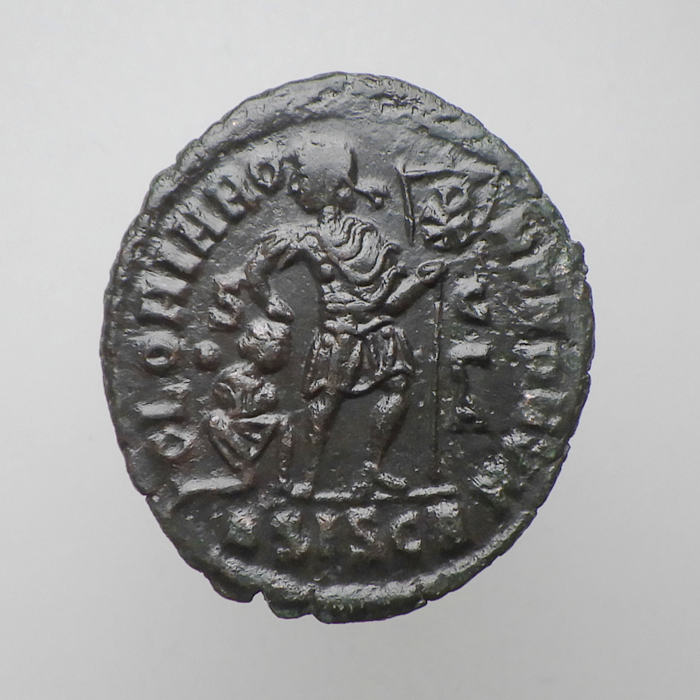 【古代ローマコイン】Gratian（グラティアヌス）クリーニング済 ブロンズコイン 銅貨(w7kbnx832P)_画像2