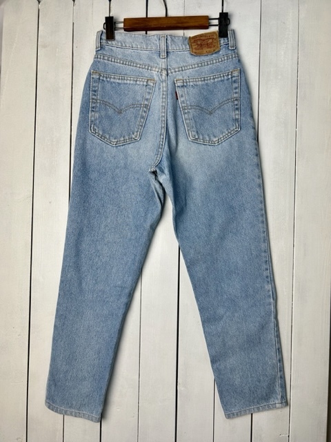 90s USA製 Levis w610 デニムパンツ 29 オールド ヴィンテージ リーバイス アメリカ古着 ブルー テーパード ハイウエスト Rタブ ●162