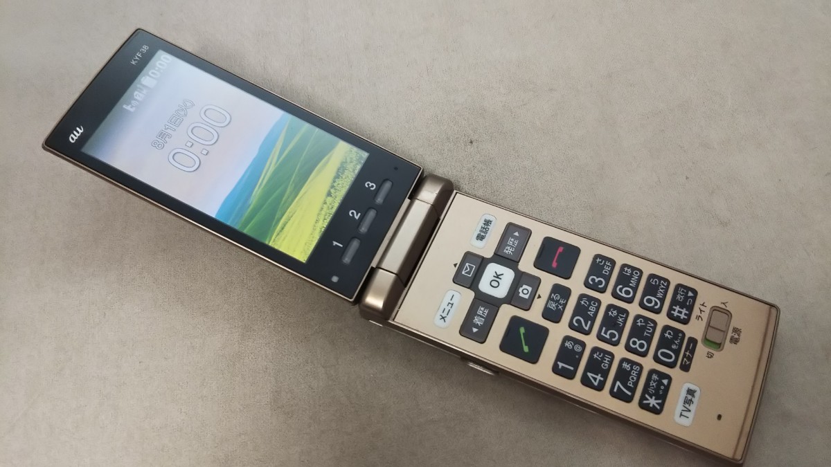 au SIMフリー かんたんケータイ KYF38 #AG644 KYOCERA 4Gガラホ 簡易