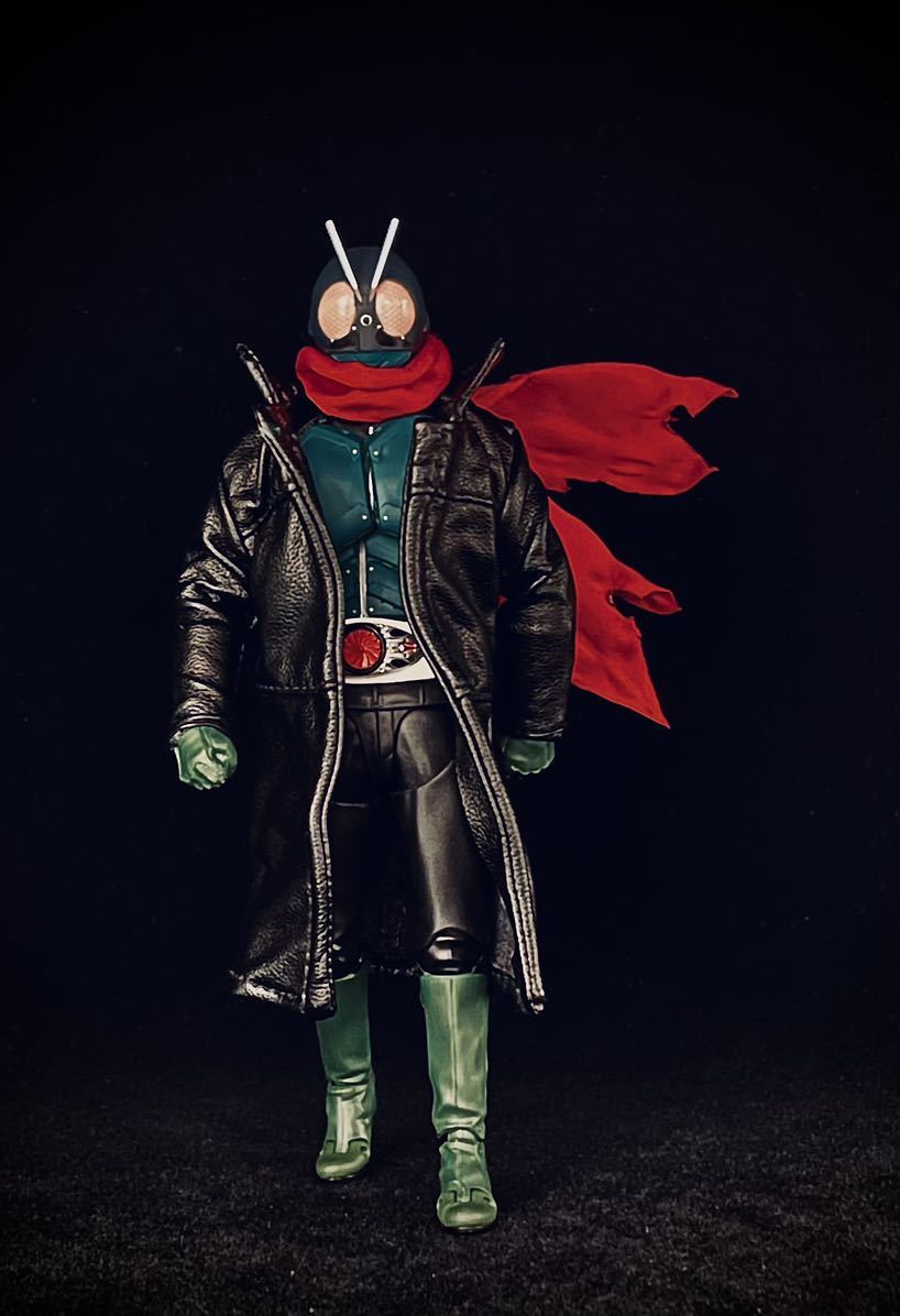 【新品・未開封】 S.H.Figuarts(真骨彫製法) 仮面ライダー旧1号 1/12 フィギュア用服 仮面ライダー マフラー スカーフ 赤 LL130